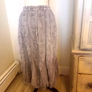 Studio West Apparels skirt